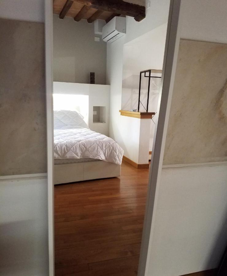 Contemporary Rooms 圣吉米纳诺 外观 照片